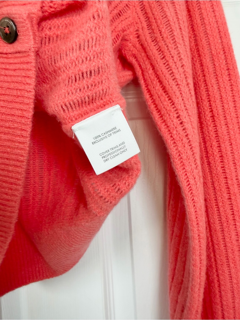 White + Warren Size M • Pink 100% Cashmere Cardigan Chic Quiet Luxury. - Picture 5 of 6